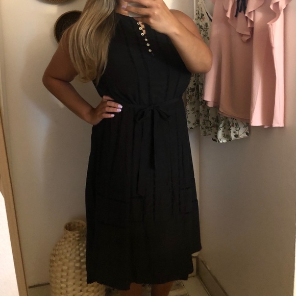 Eli Dress - Picture 1 of 2